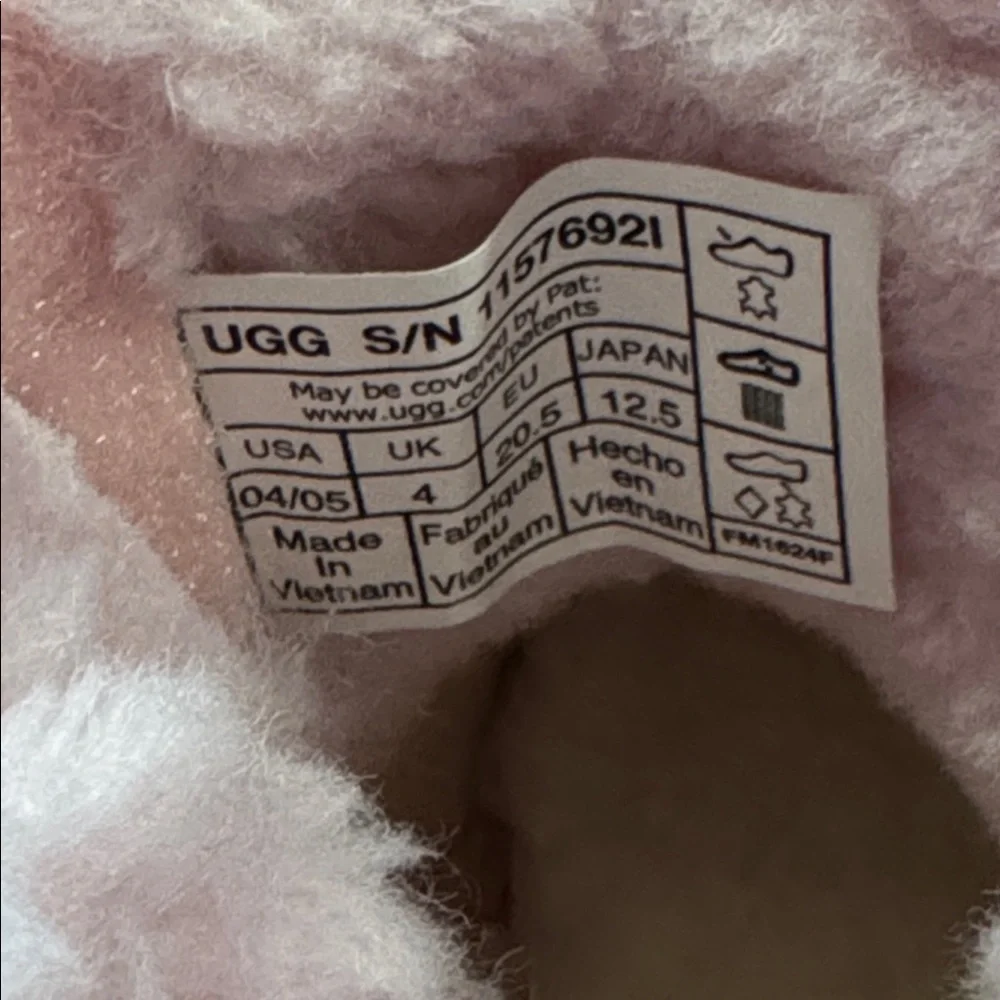 UGG Bailey Bow Pink Boots Kids 04/05